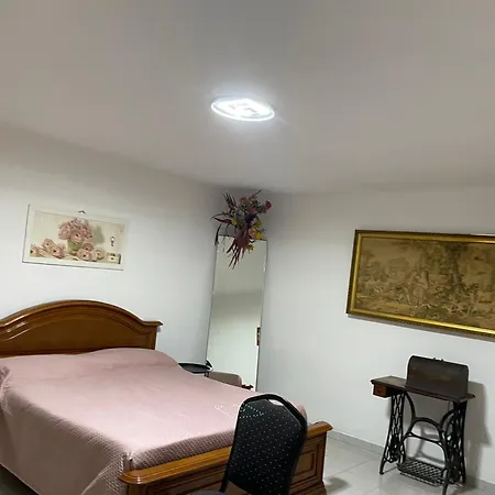 Homestay Biancaneve I Suoi Nani Asti